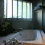 לינה וארוחת בוקר Casa Lucinda גנט