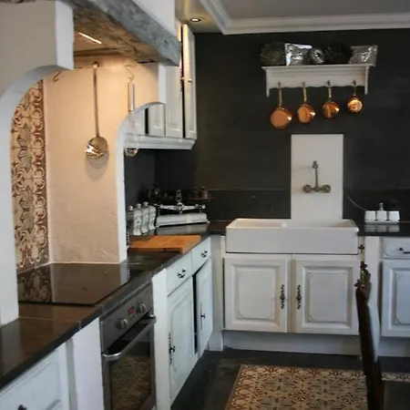 Casa Lucinda Bed & Breakfast *